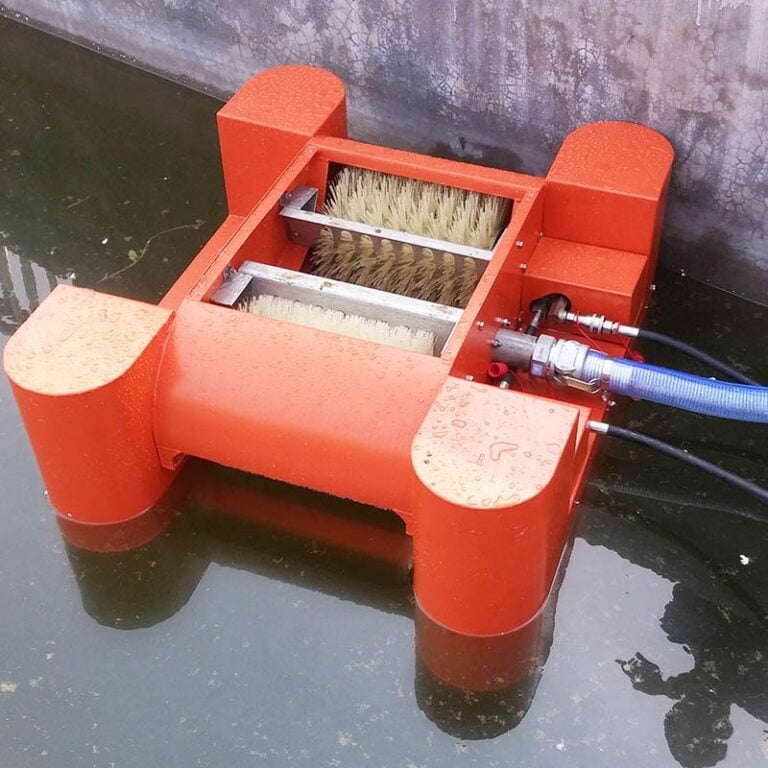 oil skimmer